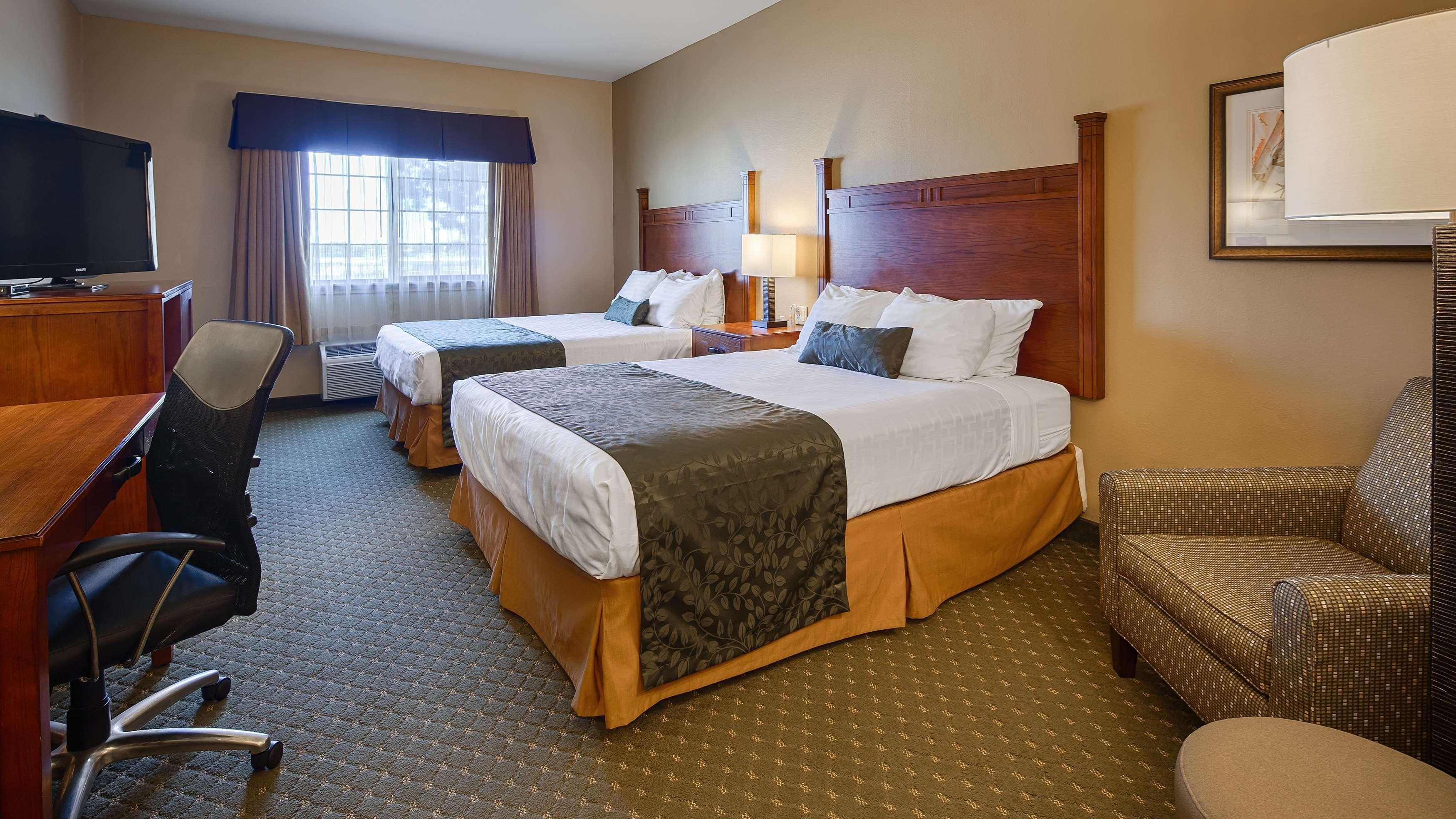 Best Western Plus Red River Inn Clarendon Exterior photo